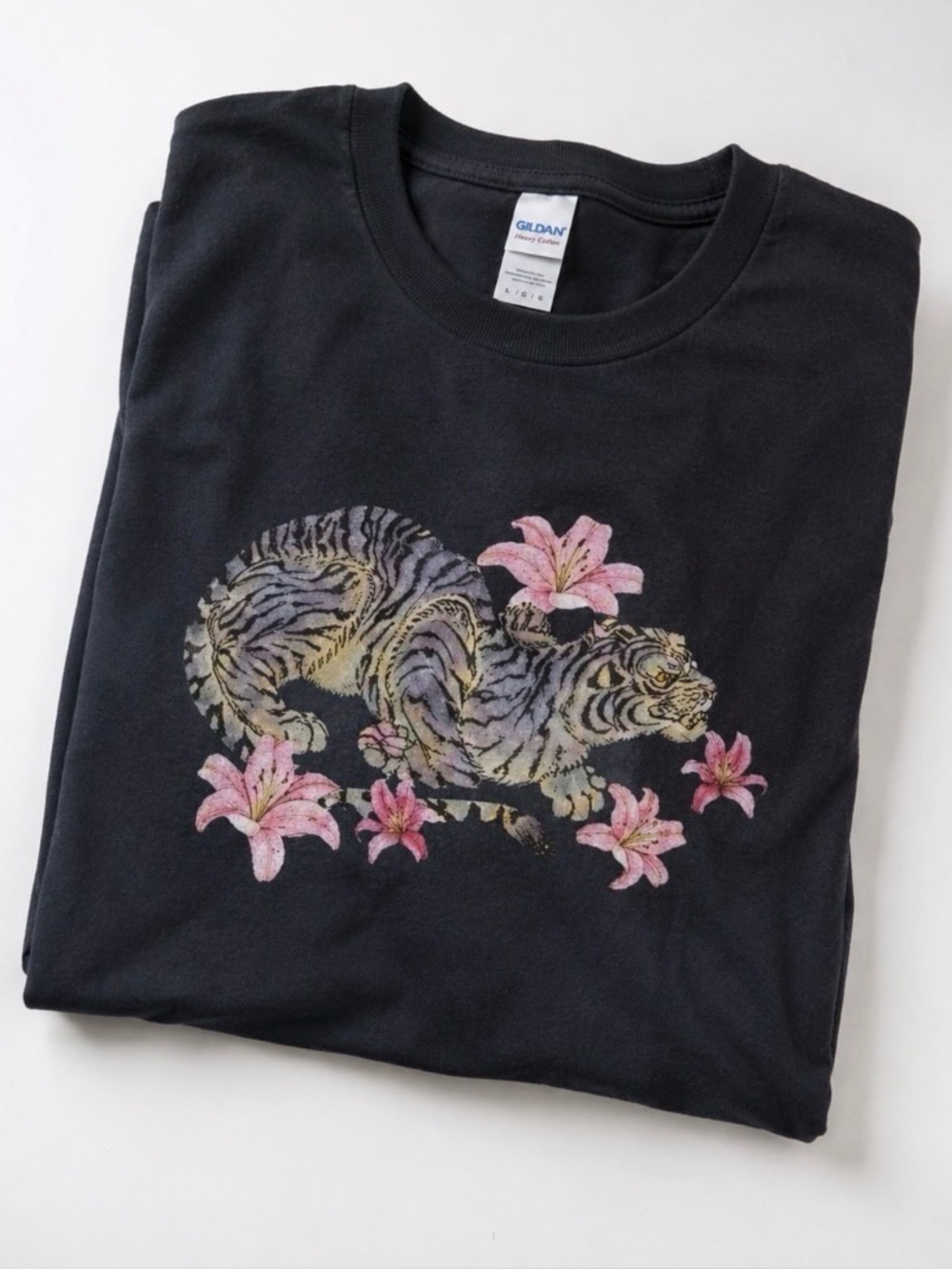 Gildan 5000 Black Heavy Cotton Crewneck Tee Size L